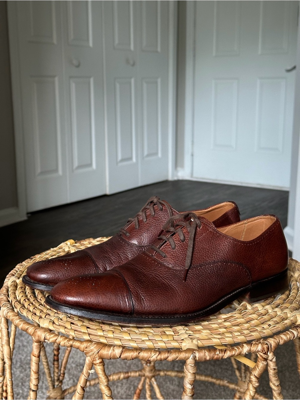 Grenson Brown Pebbled Leather Cap-Toe Oxfords Men’s US 9.5 UK 8.5 Wing Tip Shoe